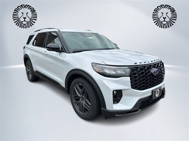 New 2026 Ford Explorer ST w/ Sun And Sound Package image 3