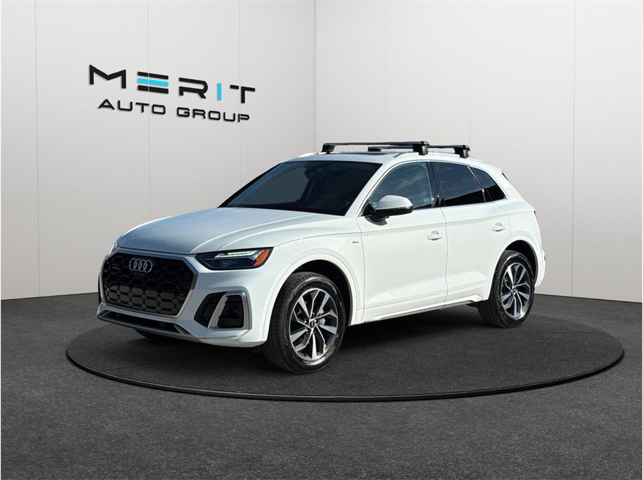 Used 2024 Audi Q5 2.0T Premium Plus w/ S Line AWD/4WD image 4