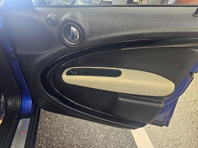 Used 2015 MINI Cooper Countryman S w/ Premium Package FWD image 23