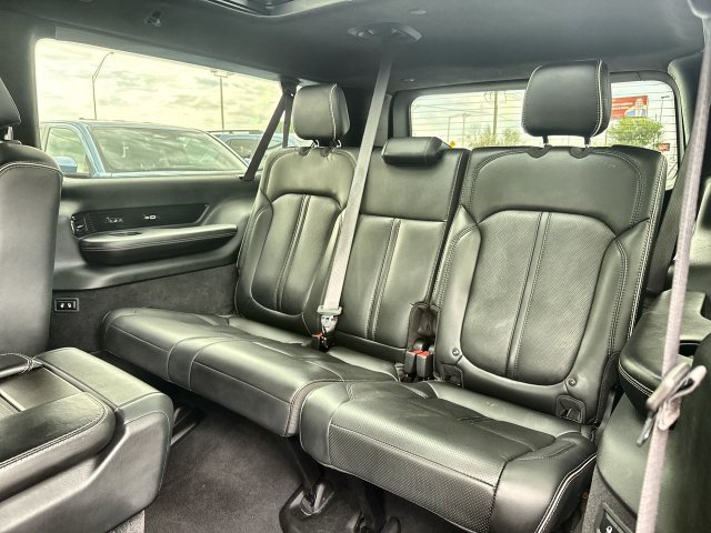 Used 2024 Jeep Grand Wagoneer L Series II w/ Quick Order Packagew 28T AWD/4WD image 24