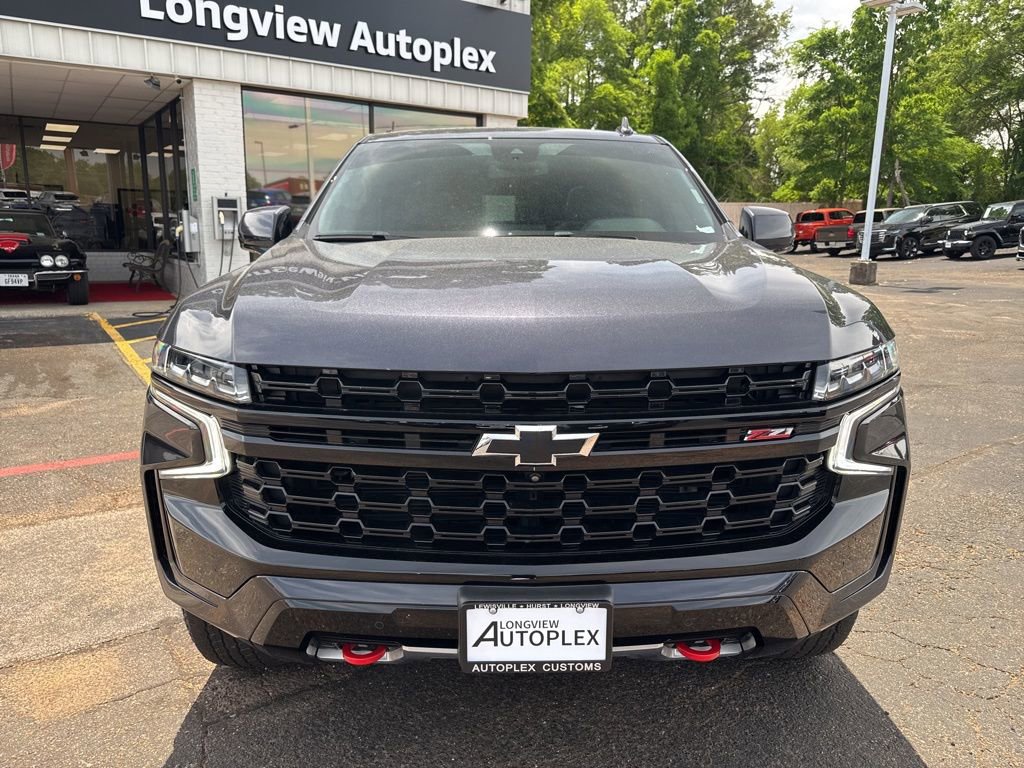 Used 2023 Chevrolet Tahoe Z71 w/ Luxury Package image 3