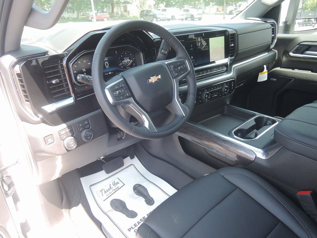 New 2025 Chevrolet Silverado 2500 LTZ w/ LTZ Convenience Package image 4