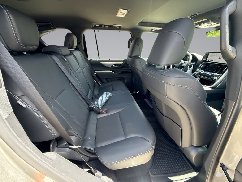 New 2026 Lexus LX 700h F Sport AWD/4WD image 17