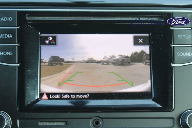 Used 2019 Volkswagen Beetle 2.0T S image 18