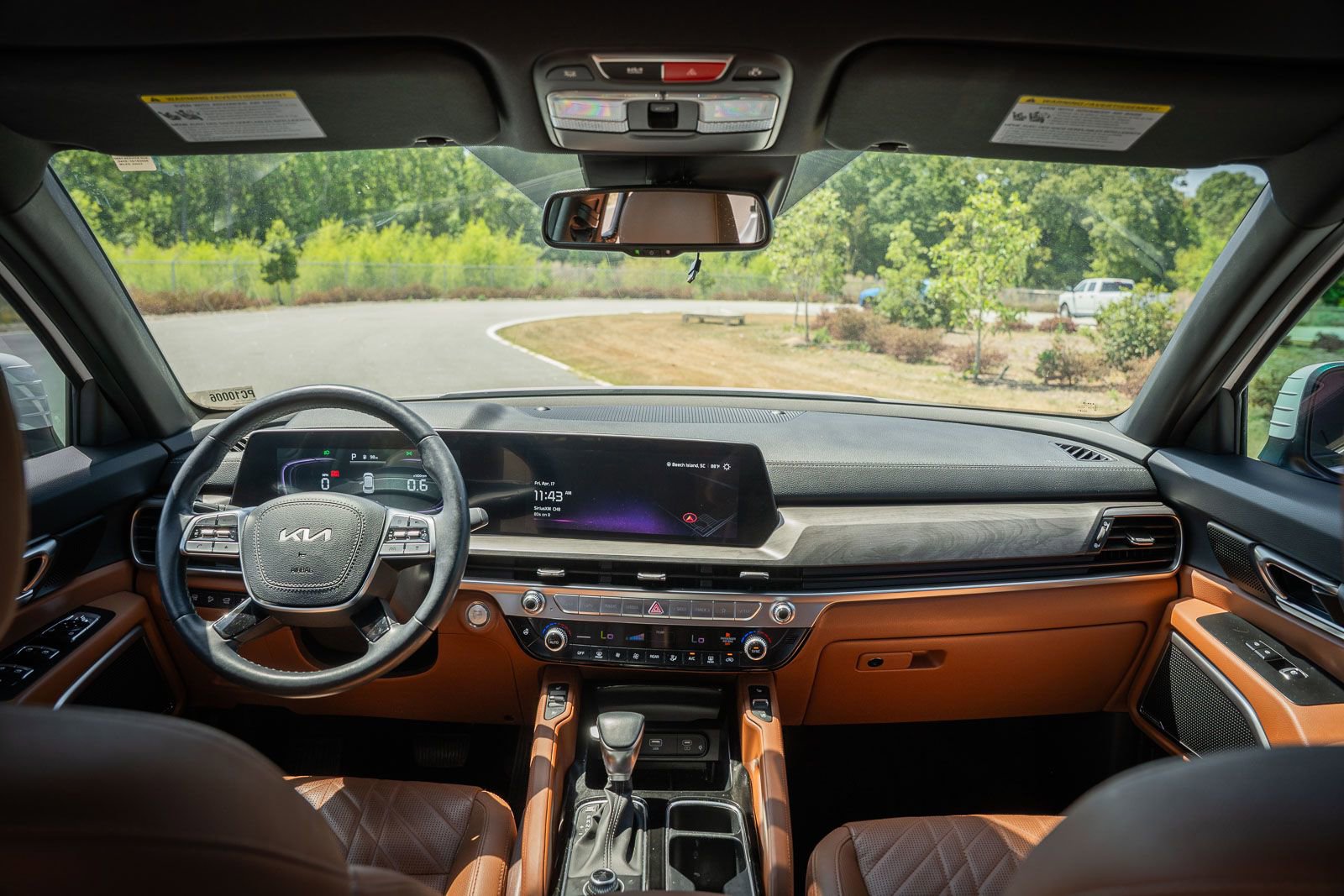 Used 2024 Kia Telluride EX X-Line image 28