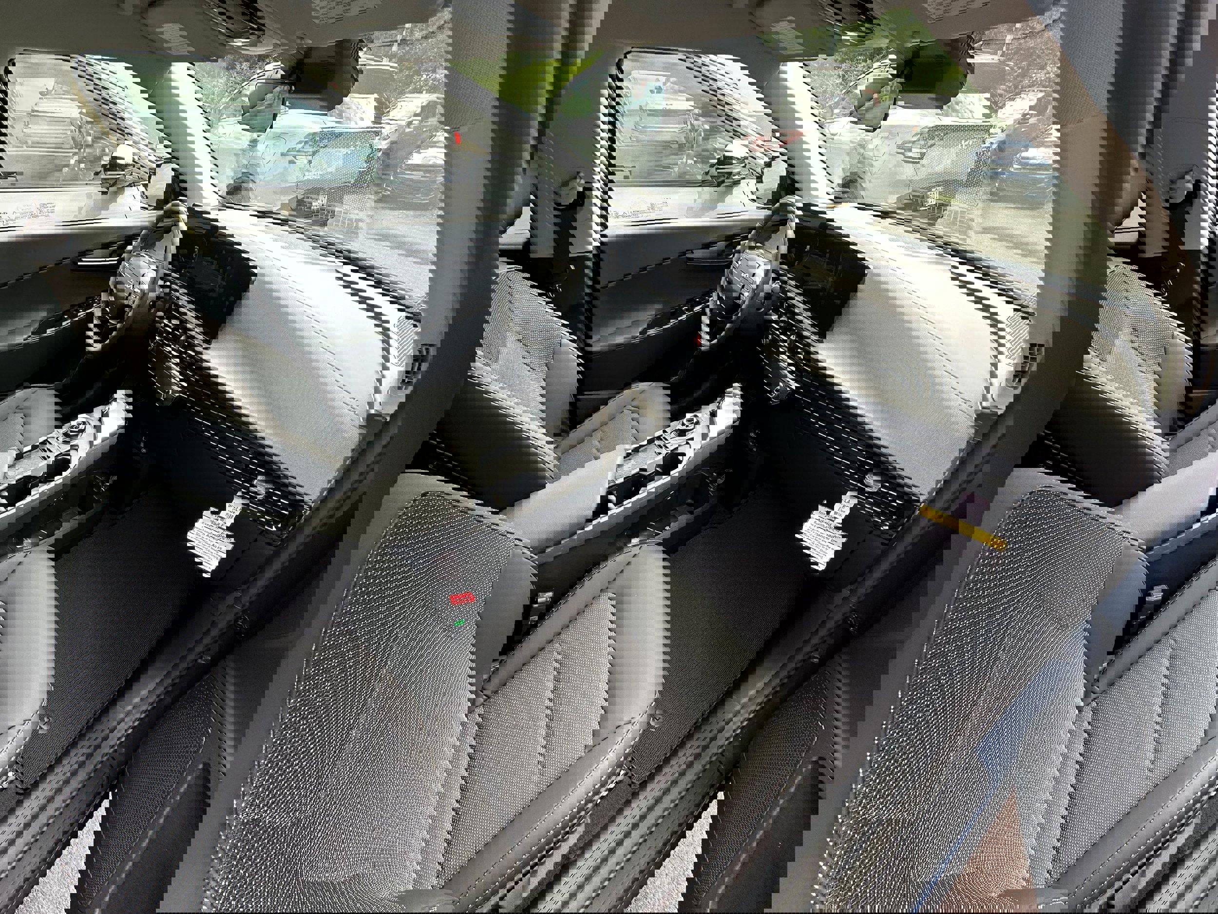 New 2025 Kia EV6 Light w/ Light LR Technology Package image 19