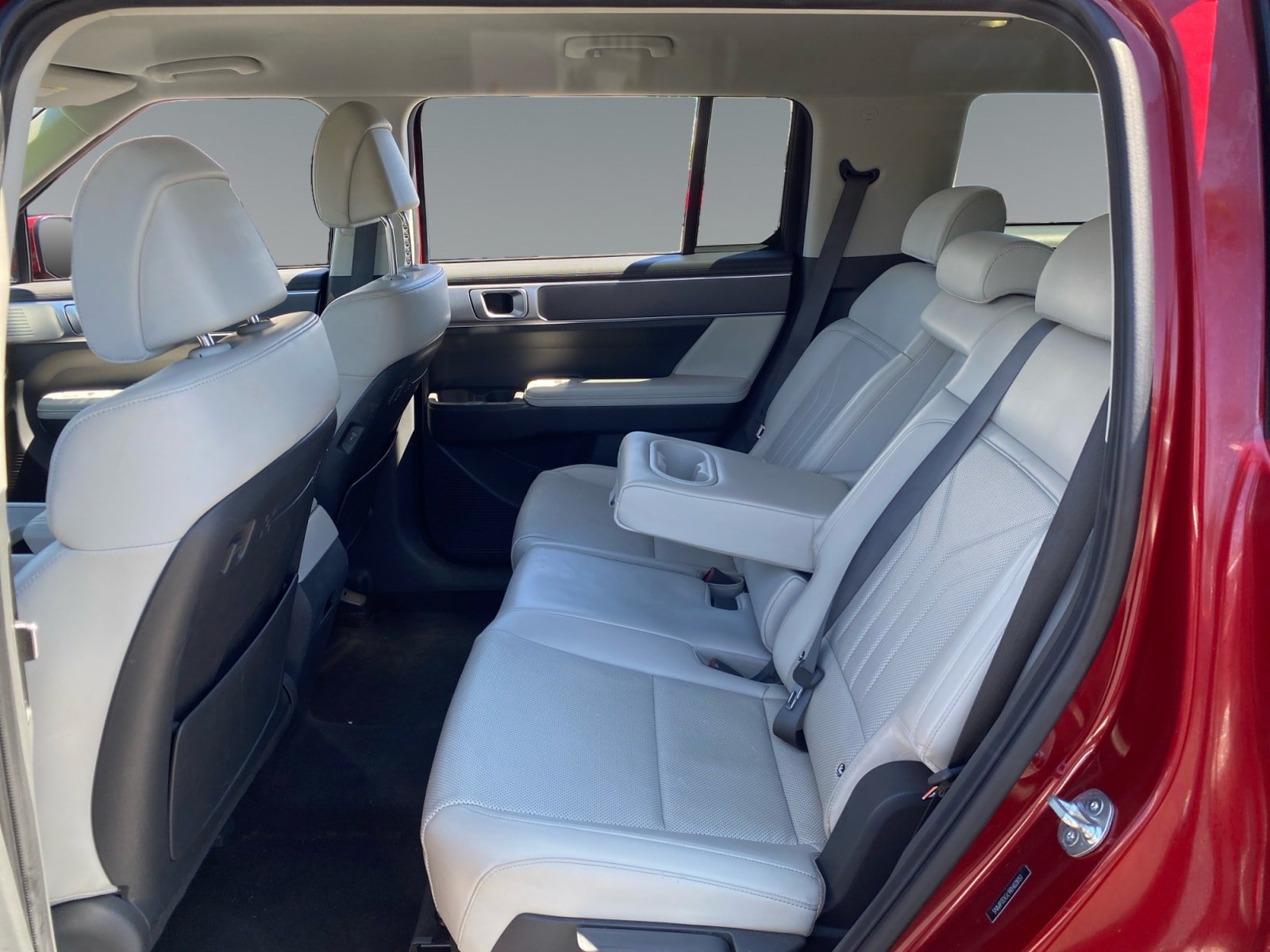 Used 2024 Hyundai Santa Fe SEL AWD/4WD image 13