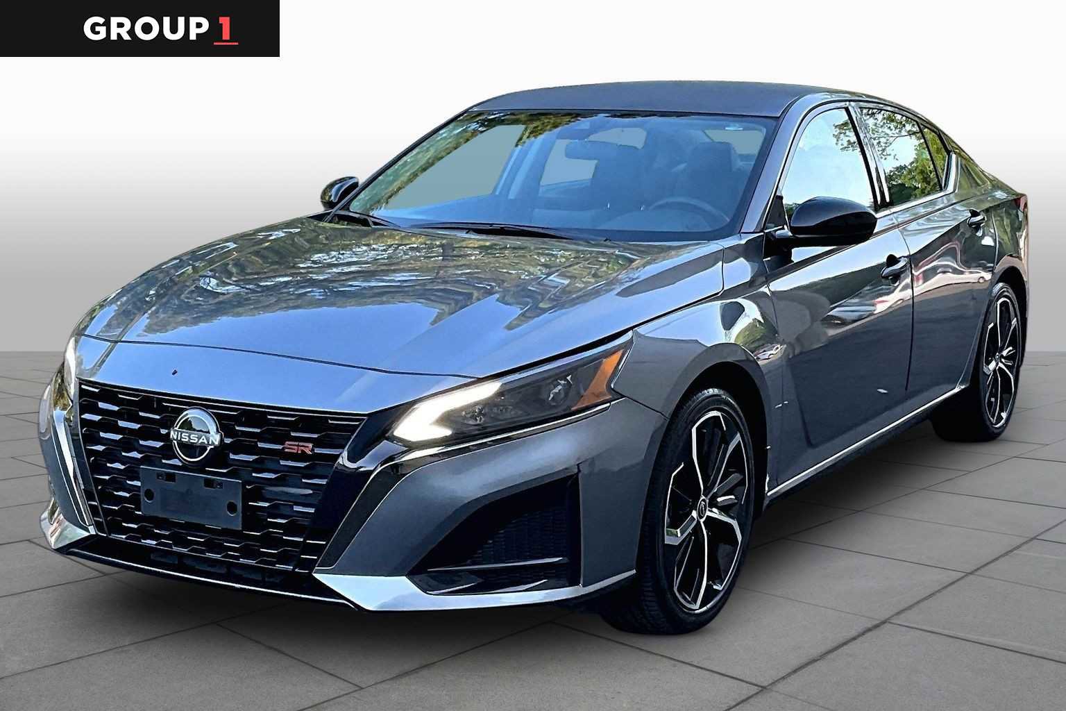 Used 2023 Nissan Altima 2.5 SR FWD video 1
