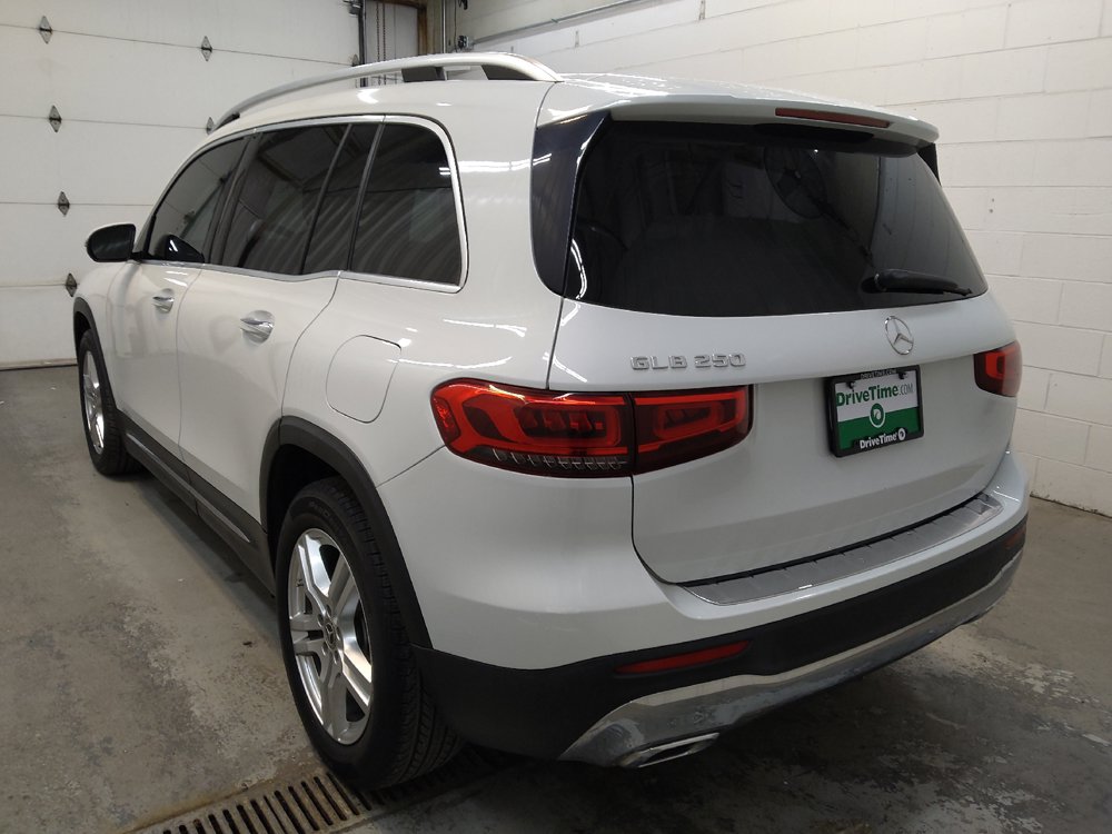 Used 2020 Mercedes-Benz GLB 250 w/ Premium Package image 5