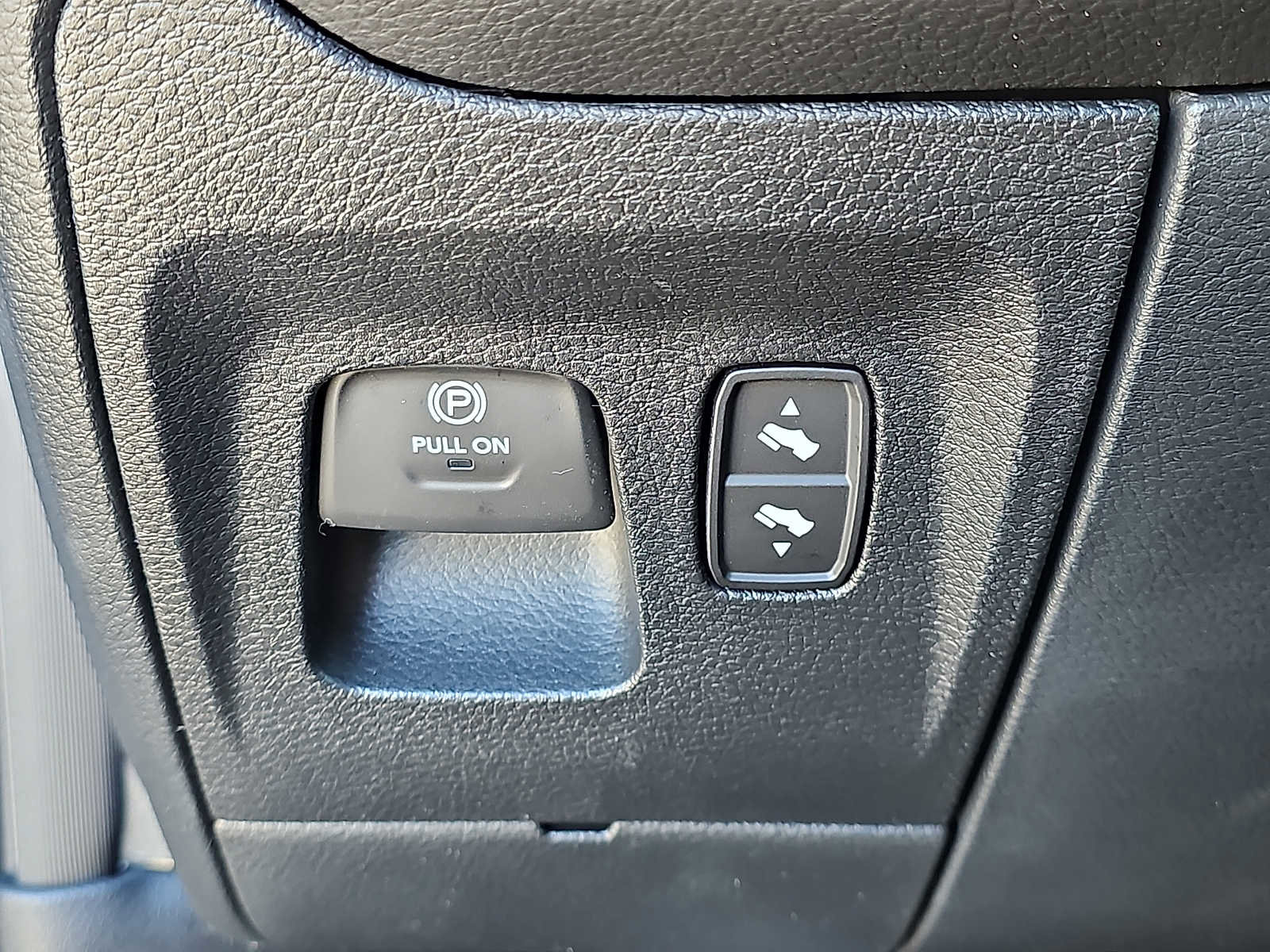 New 2026 RAM 1500 Big Horn AWD/4WD image 18
