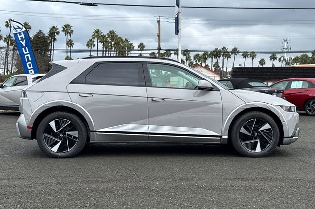 New 2026 Hyundai Ioniq 5 Limited image 5
