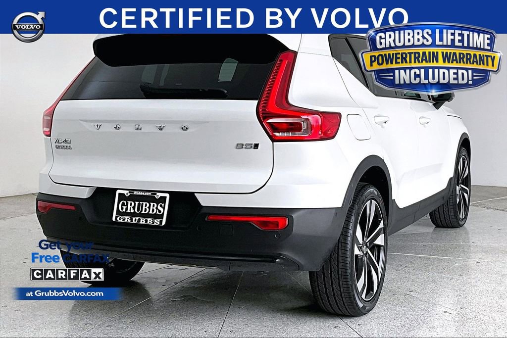 Used 2023 Volvo XC40 B5 Ultimate w/ Protection Package Premier AWD/4WD image 2
