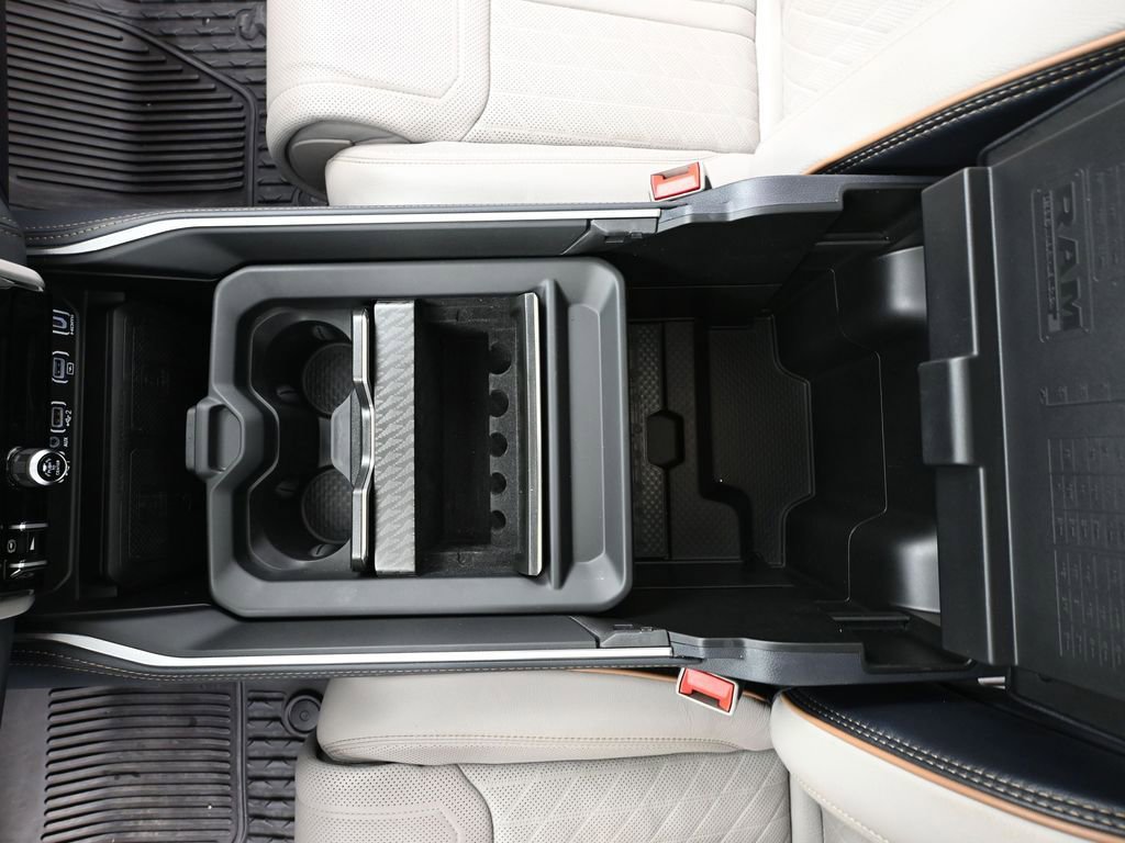 Used 2025 RAM 1500 Tungsten w/ Trailer Tow Group AWD/4WD image 40