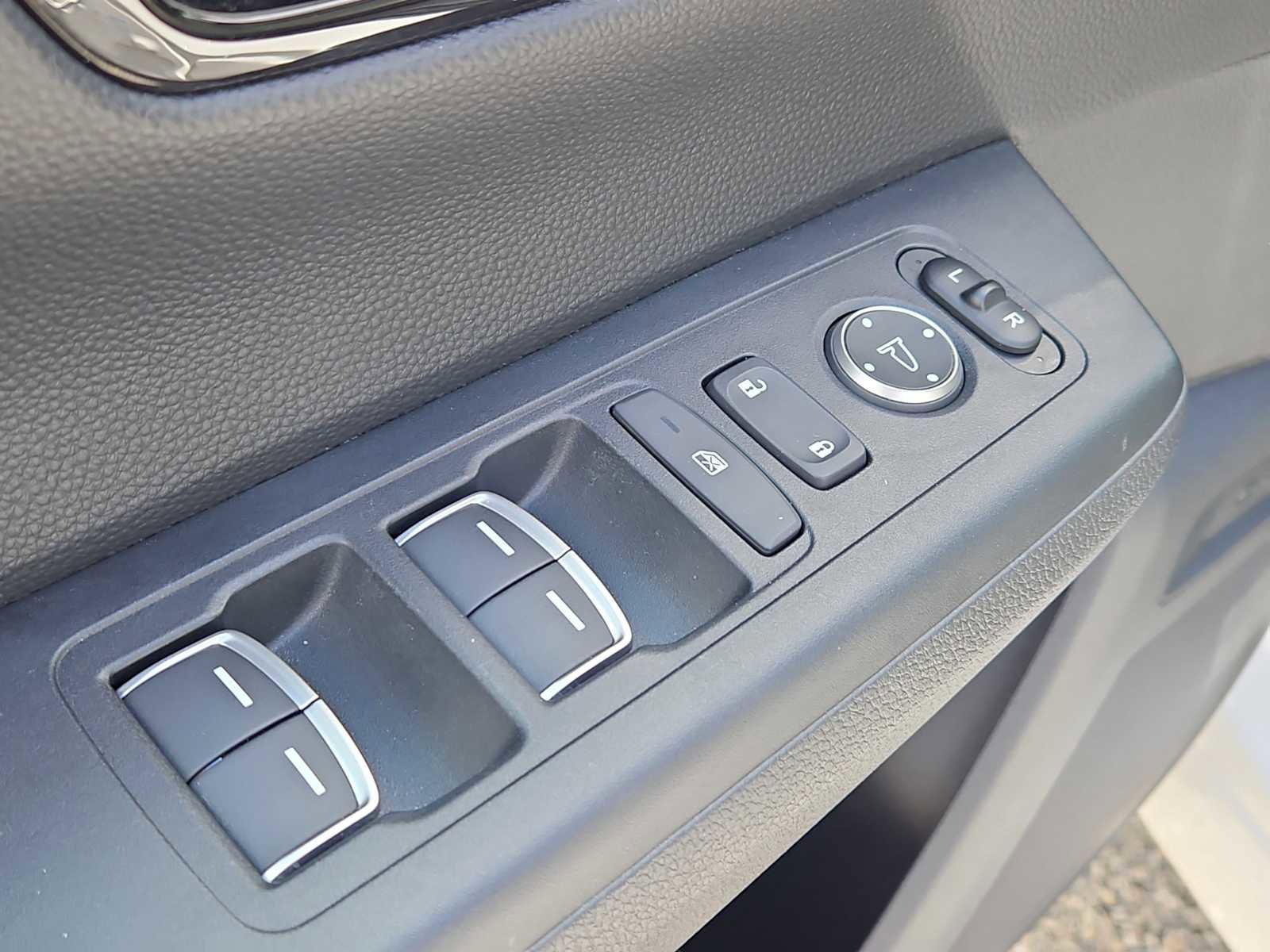 Certified 2023 Honda CR-V Sport Touring image 24