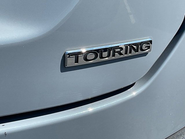 Used 2024 Honda Pilot Touring image 10