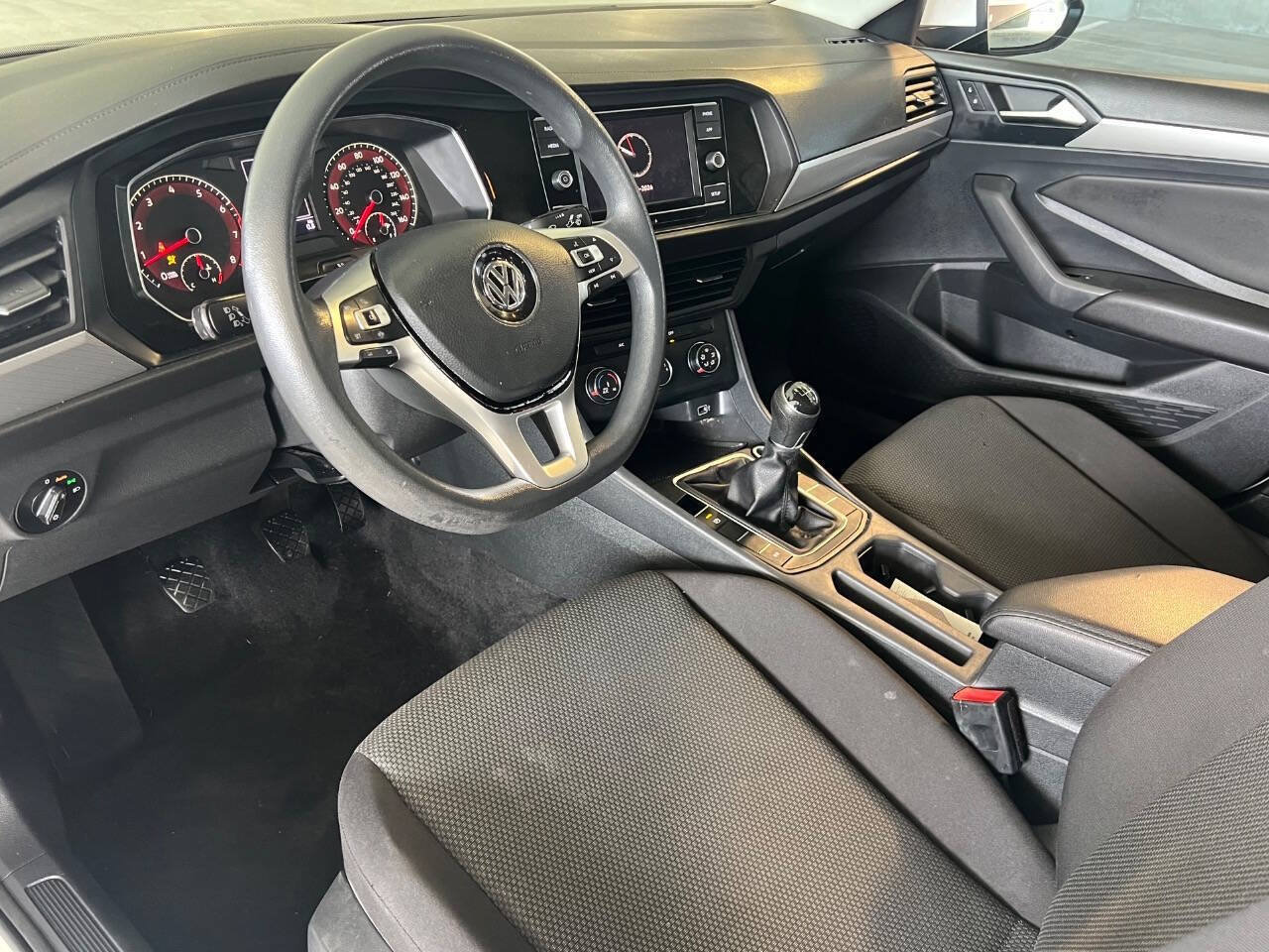 Used 2019 Volkswagen Jetta S w/ Driver Assistance Package FWD image 16