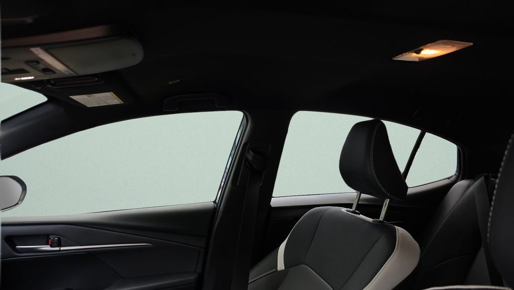 Used 2026 Toyota Camry SE image 17