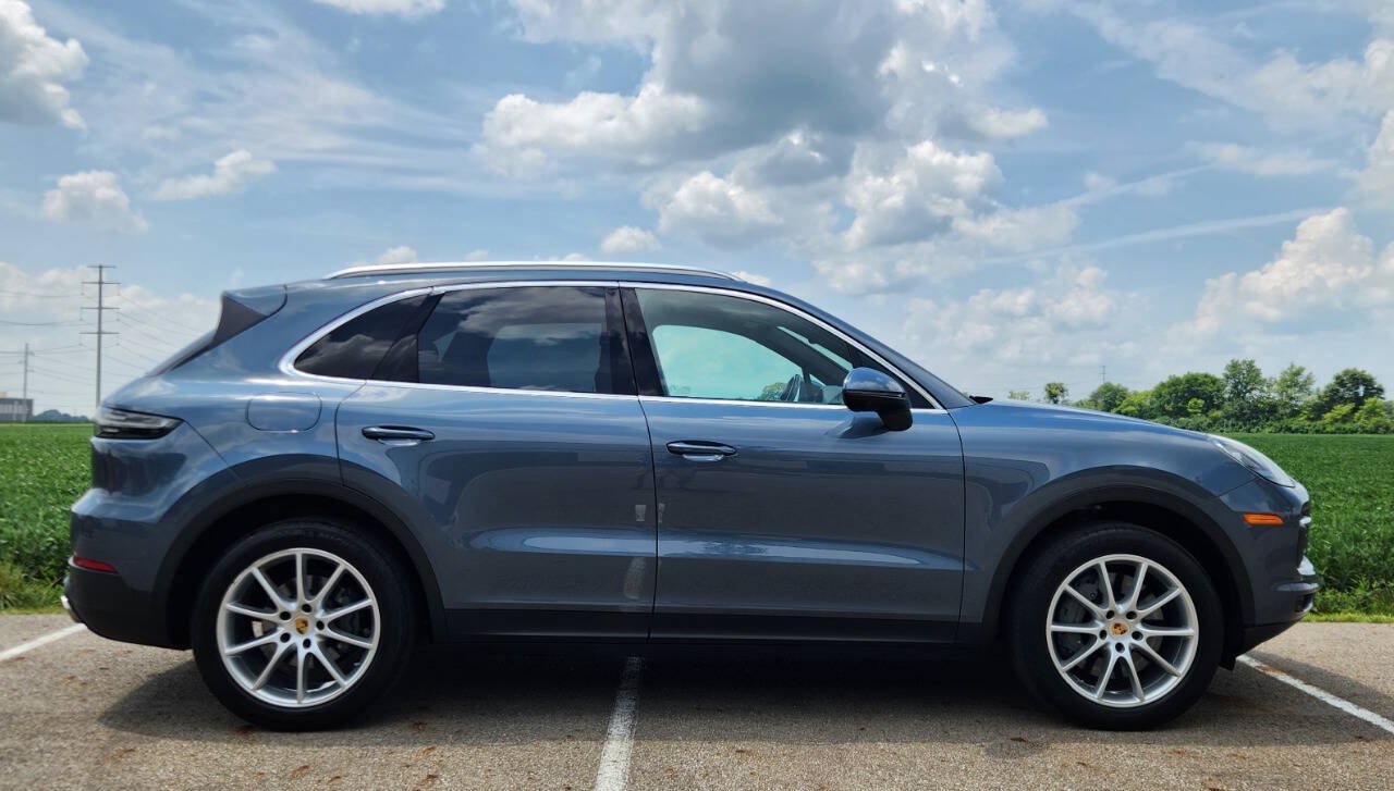 Used 2019 Porsche Cayenne S w/ Premium Package AWD/4WD image 5