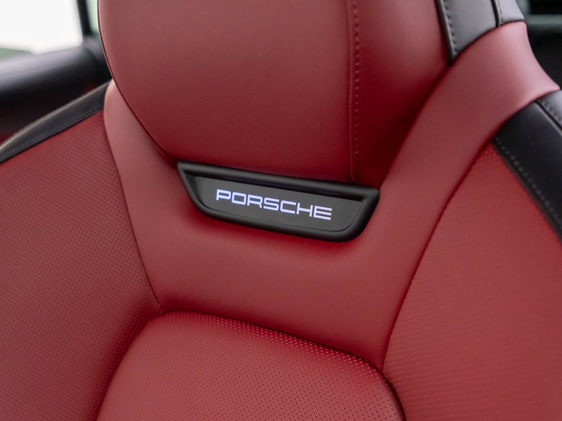 New 2026 Porsche Cayenne S AWD/4WD image 18