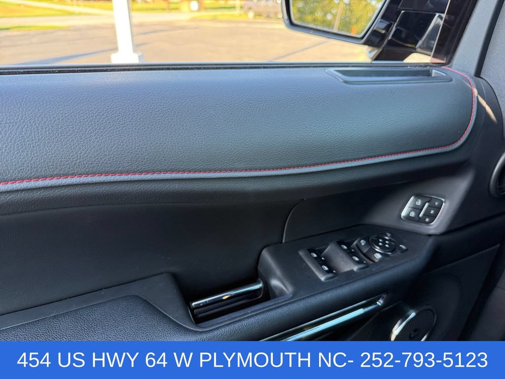 Used 2023 Ford Expedition Limited AWD/4WD image 22