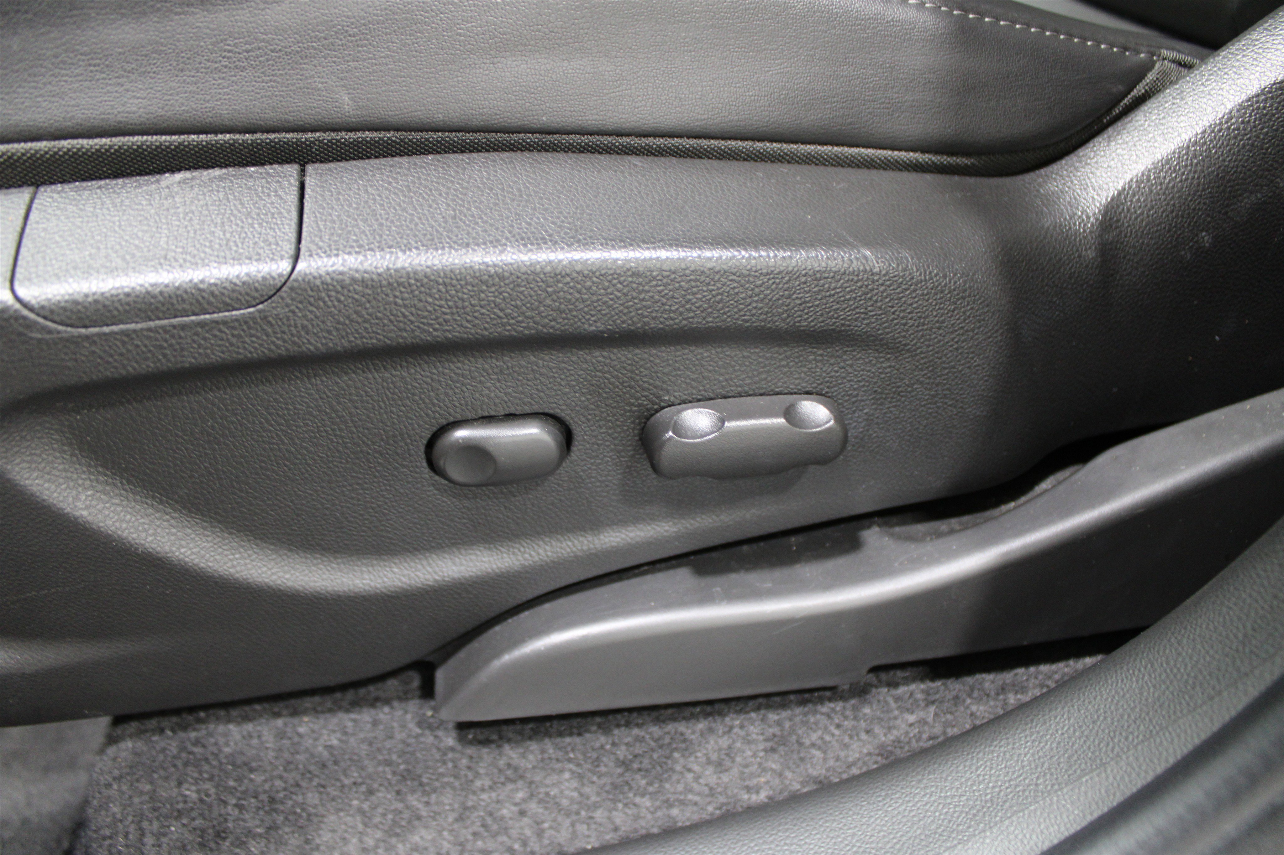 Used 2017 Buick Encore Preferred image 4