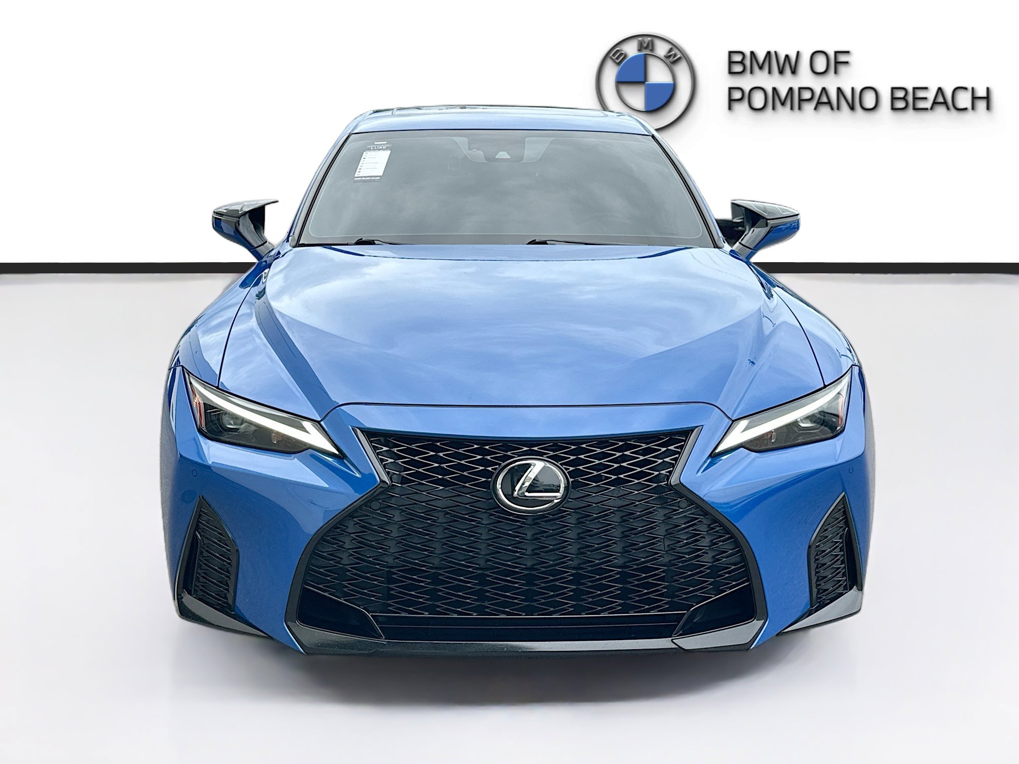 Used 2021 Lexus IS 350 F Sport RWD image 2