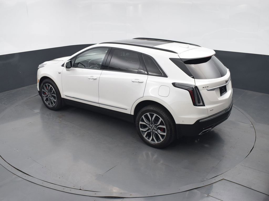 Used 2023 Cadillac XT5 Sportv w/ Technology Package AWD/4WD image 44