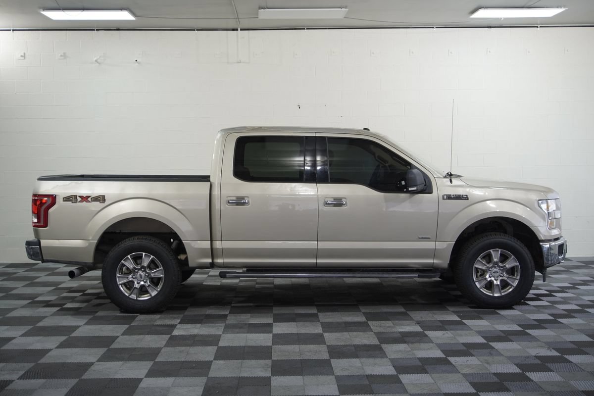 Used 2017 Ford F150 XLT w/ Equipment Group 301A Mid AWD/4WD image 8