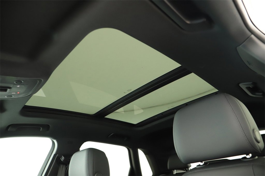 Used 2020 Audi Q3 2.0T Premium Plus w/ Premium Plus Package image 26