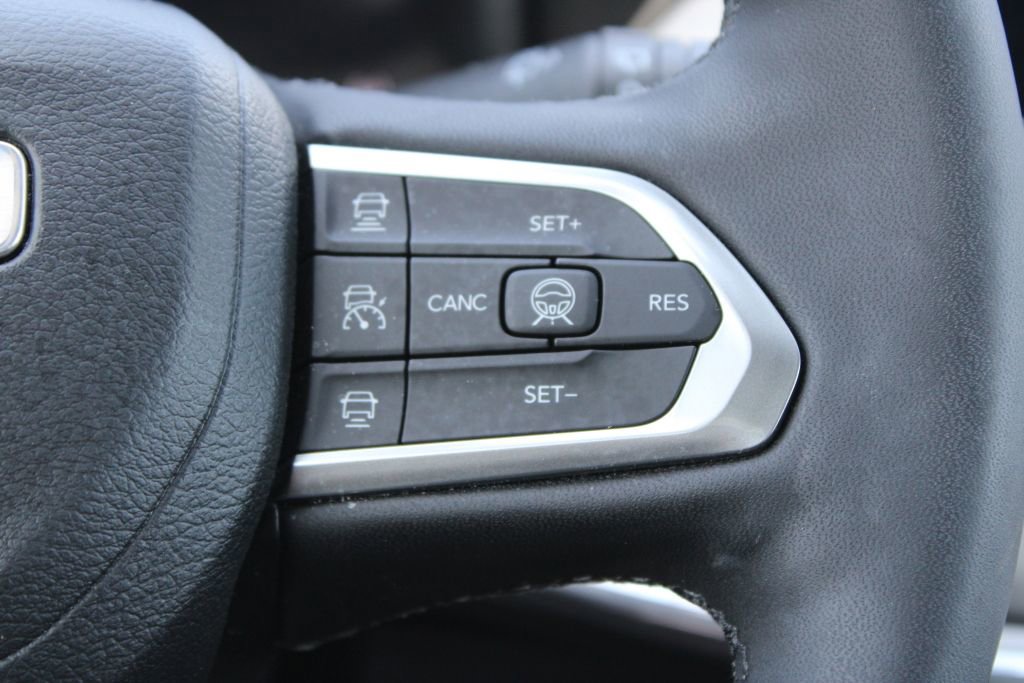 Used 2023 Jeep Compass Limited w/ Elite Group image 28