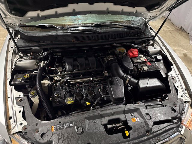 Used 2013 Ford Taurus Limited AWD/4WD image 22