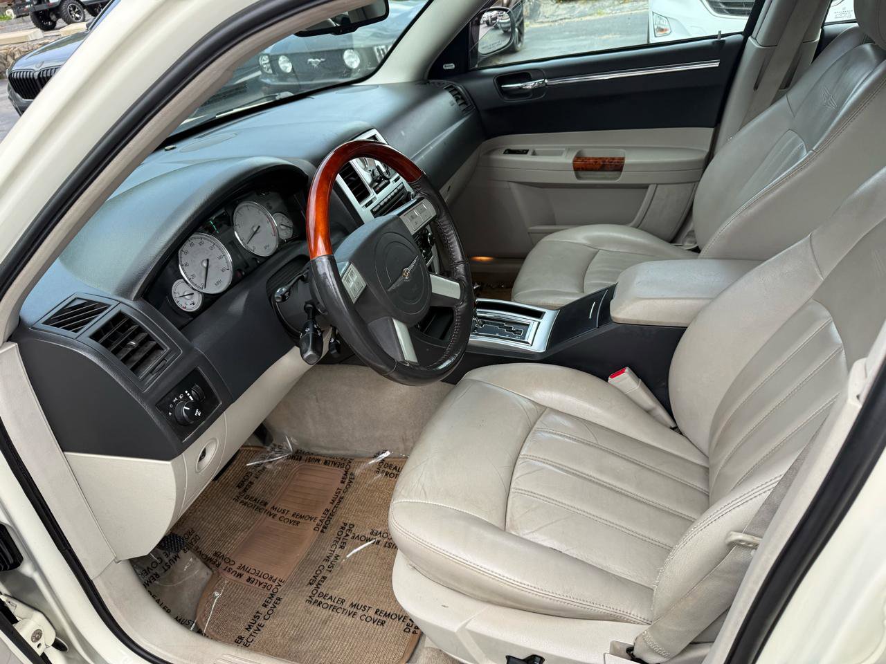 Used 2006 Chrysler 300 C RWD image 26