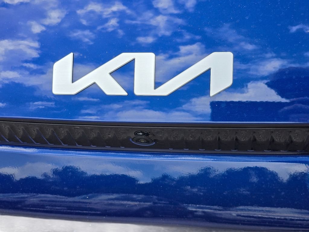 Certified 2024 Kia EV6 Wind w/ Wind Technology Package AWD/4WD image 3