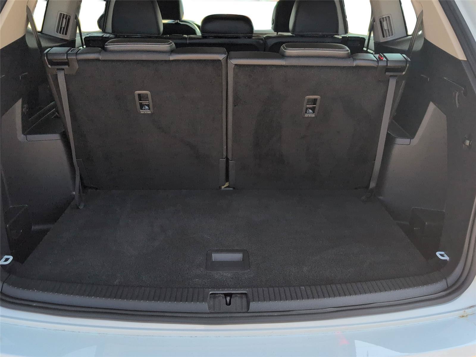 Used 2024 Volkswagen Atlas SE FWD image 20