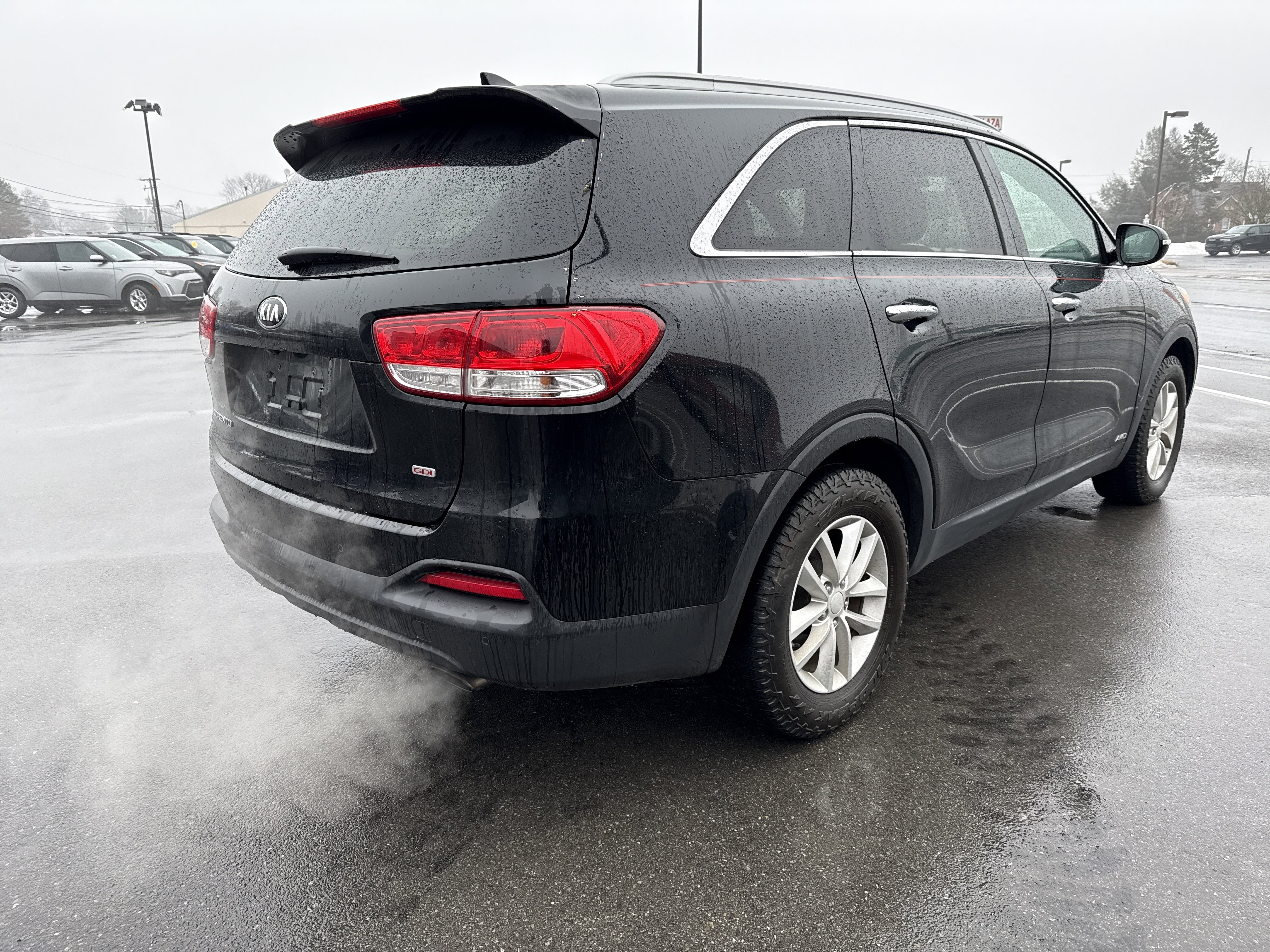 Used 2016 Kia Sorento LX w/ LX Convenience Package video 3