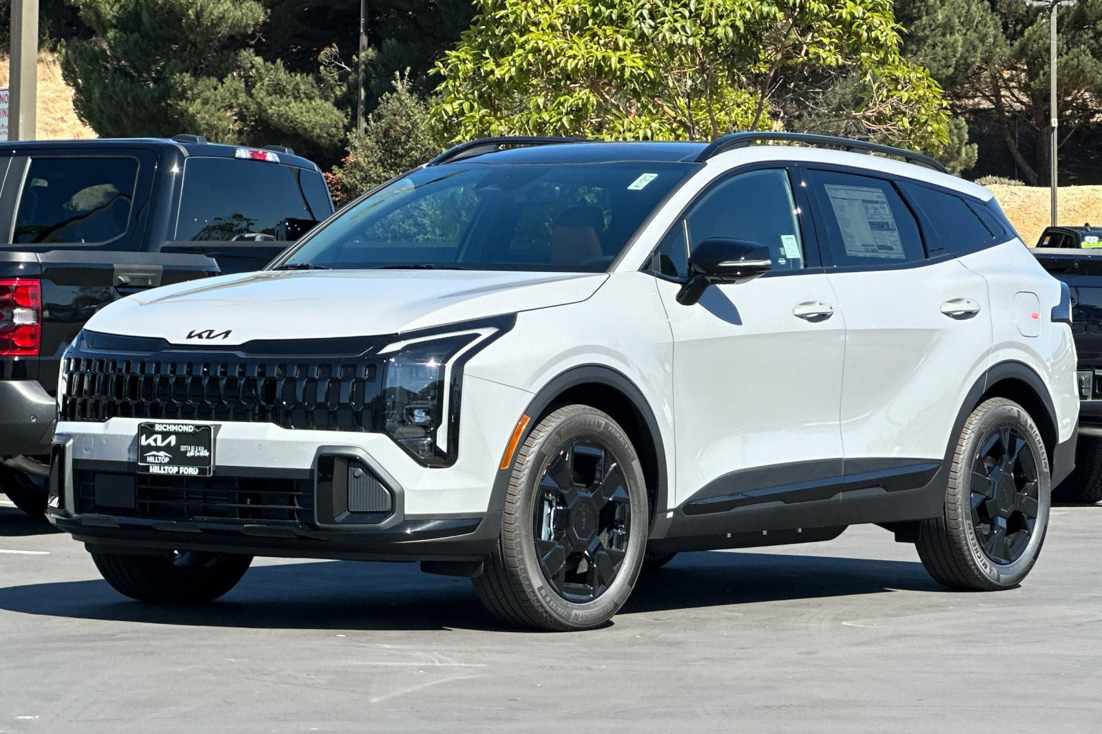 New 2027 Kia Sportage X-Line AWD/4WD image 8