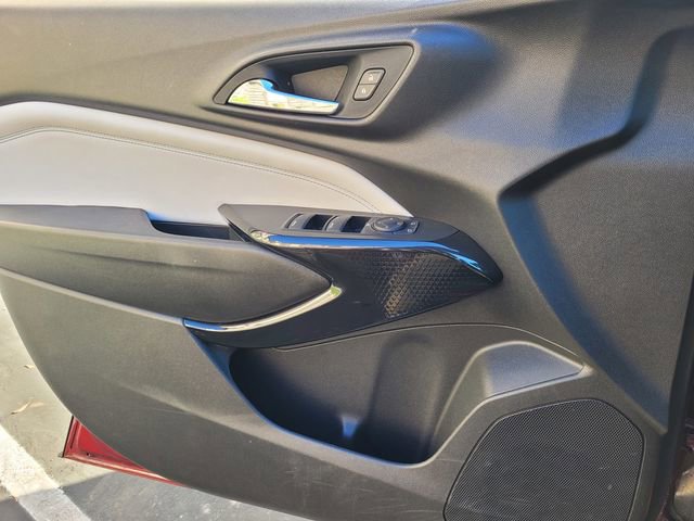 Used 2025 Chevrolet Trax LT w/ LT Convenience Package image 13