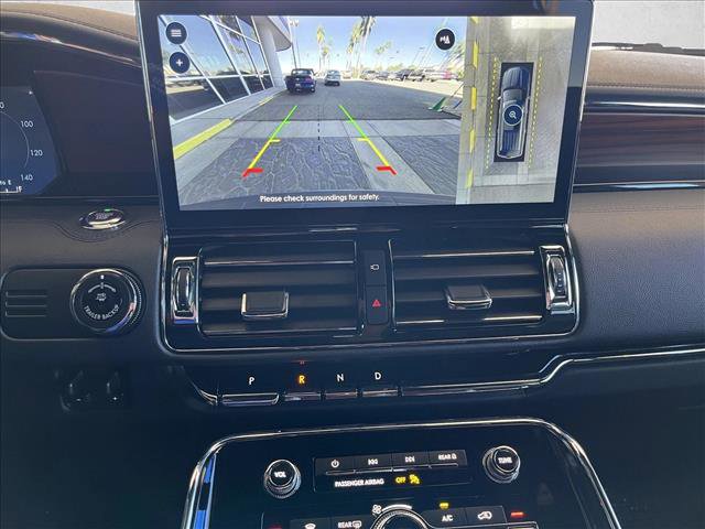 Used 2024 Lincoln Navigator L Reserve image 14