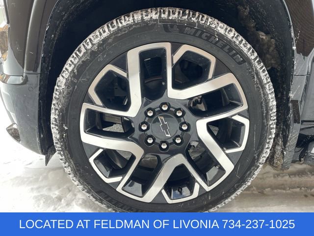 Used 2024 Chevrolet Silverado EV RST image 33