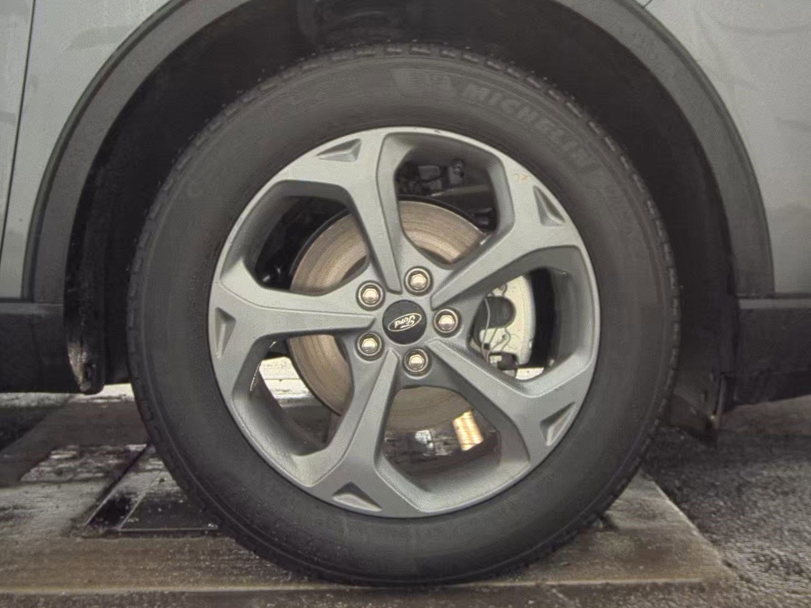 Used 2025 Ford Escape ST-Line Elite w/ Tech Pack #1 image 9