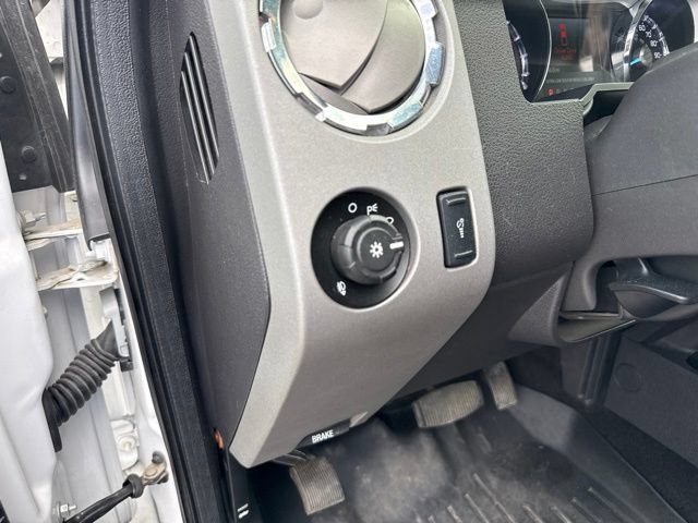 Used 2015 Ford F250 Lariat w/ Lariat Ultimate Package AWD/4WD image 18