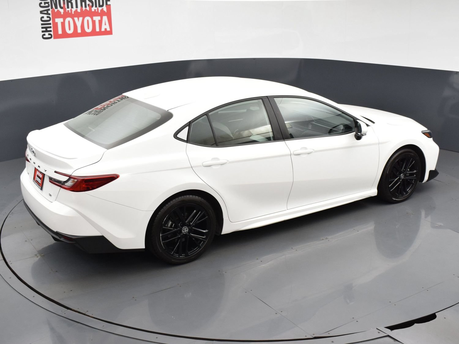 Used 2025 Toyota Camry SE FWD image 20