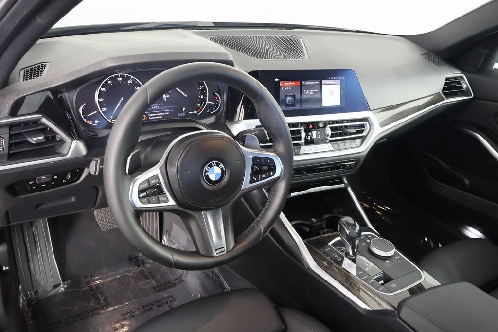 Used 2020 BMW 330i Sedan w/ Convenience Package RWD image 7