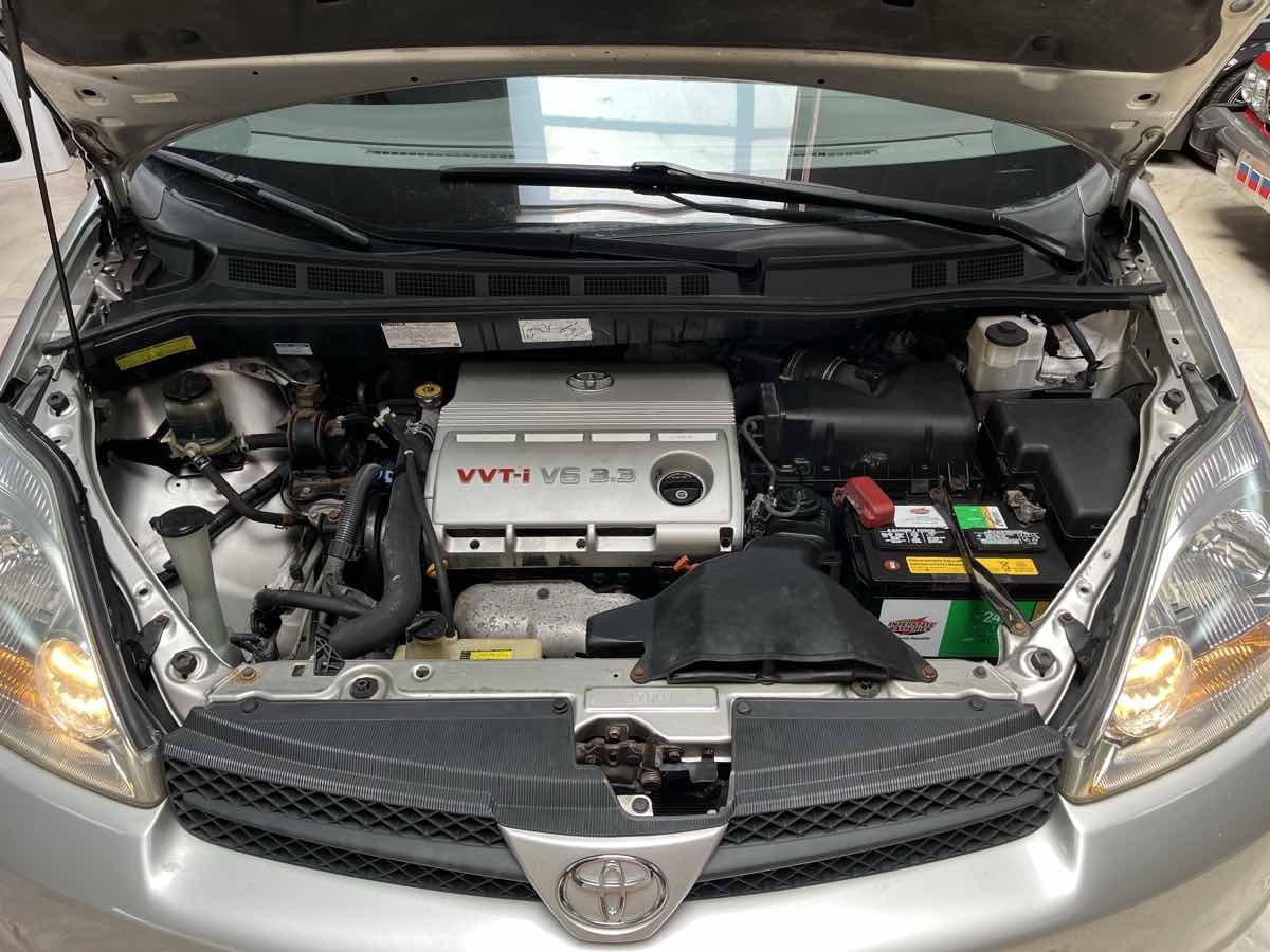Used 2004 Toyota Sienna LE FWD image 35