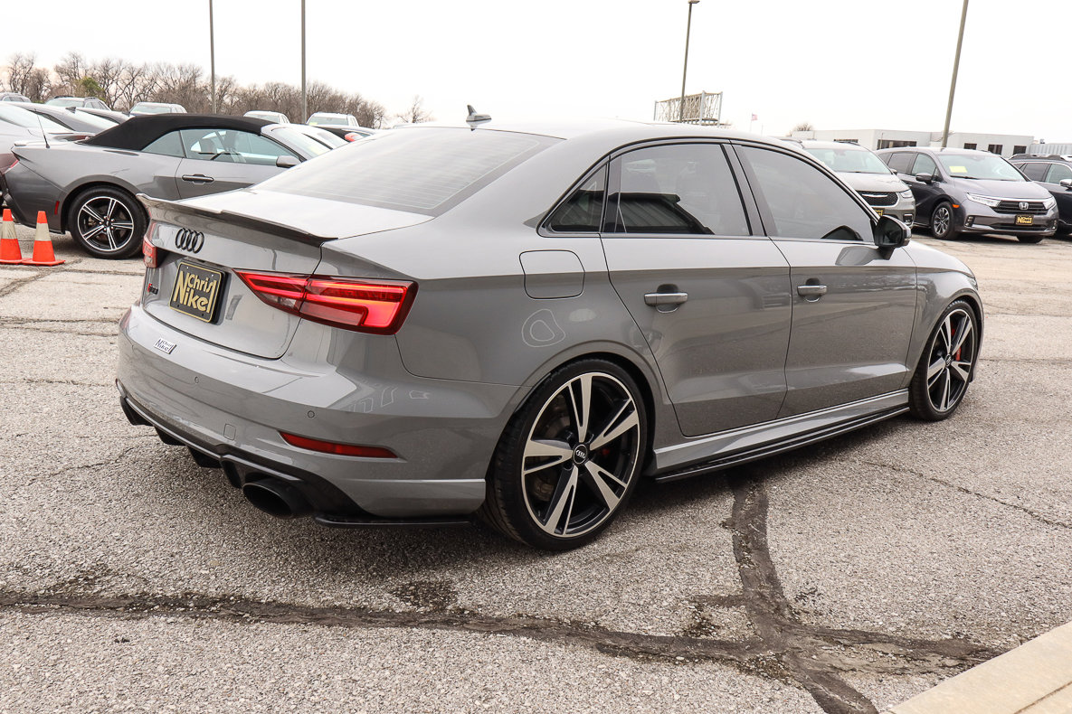 Used 2018 Audi RS 3 w/ Technology Package image 4