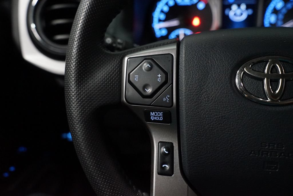 Certified 2023 Toyota Tacoma SR5 AWD/4WD image 15