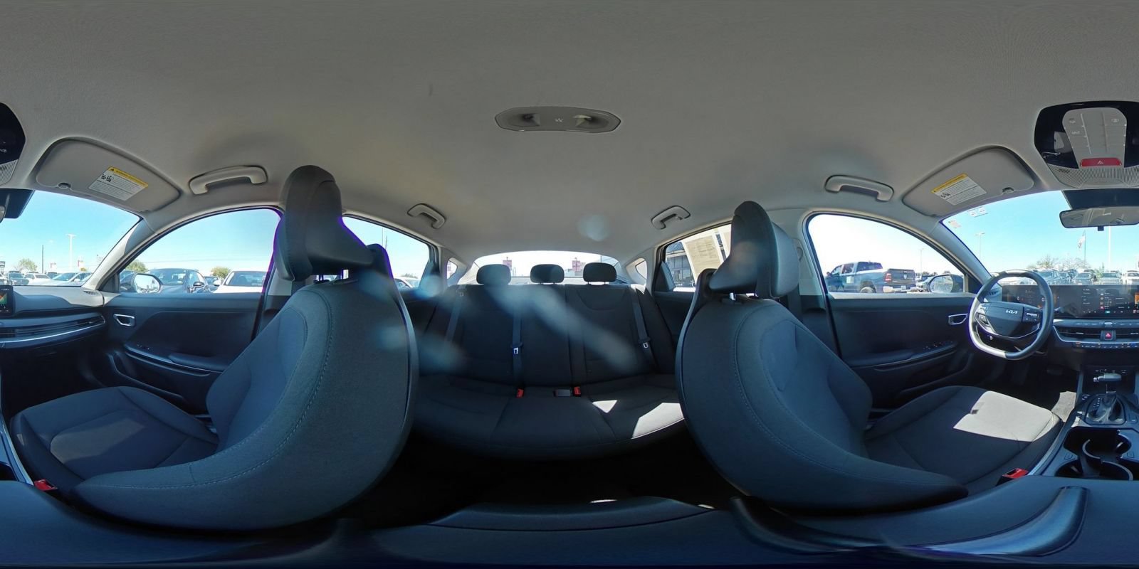 Used 2026 Kia K4 FWD image 40