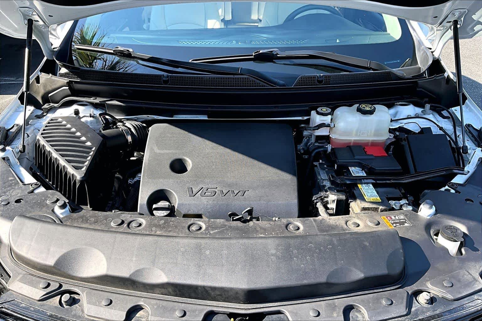 Used 2023 Buick Enclave Essence FWD image 31