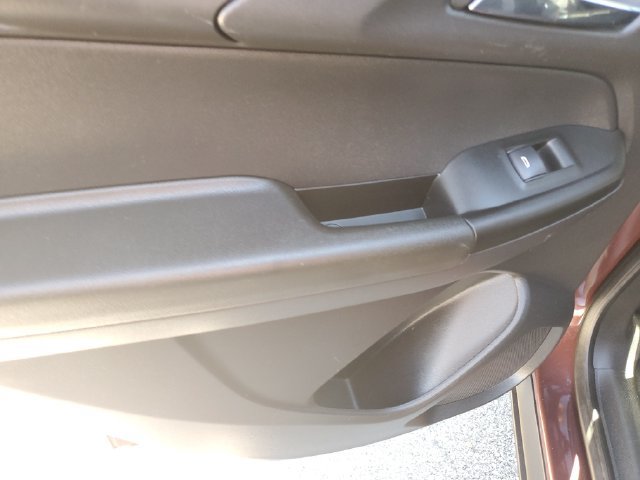 Used 2023 Chevrolet TrailBlazer LT FWD image 16