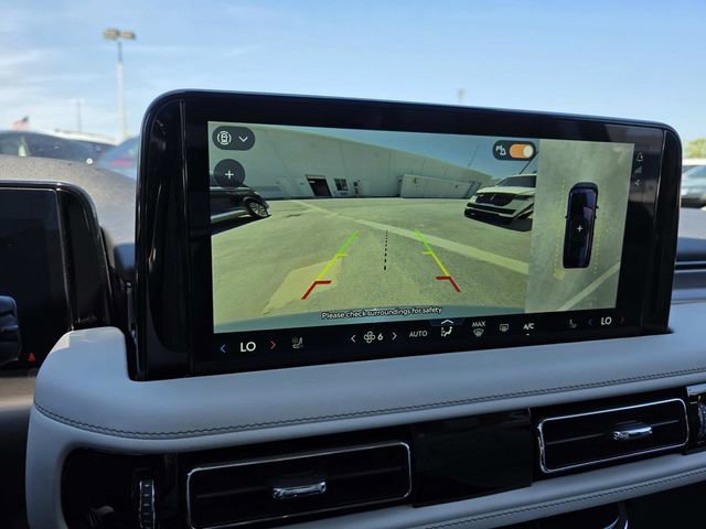 New 2026 Lincoln Aviator 2WD image 13